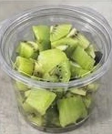 Kiwi em cubos no pote